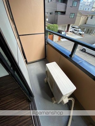 シルクハイム中央町[1R/22m2]のバルコニー