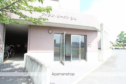 香川県高松市木太町[4LDK/70.01m2]のエントランス