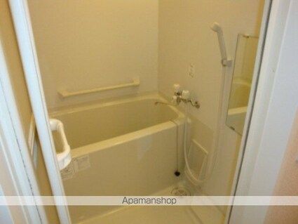 レオネクストまどか[1K/26.56m2]のバス