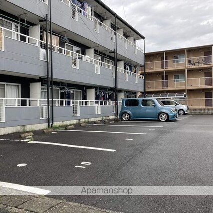 遠藤ハイツ[1K/17.23m2]の駐車場