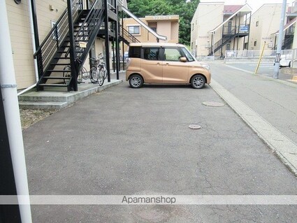 ラビハウス６[1K/23.18m2]の駐車場