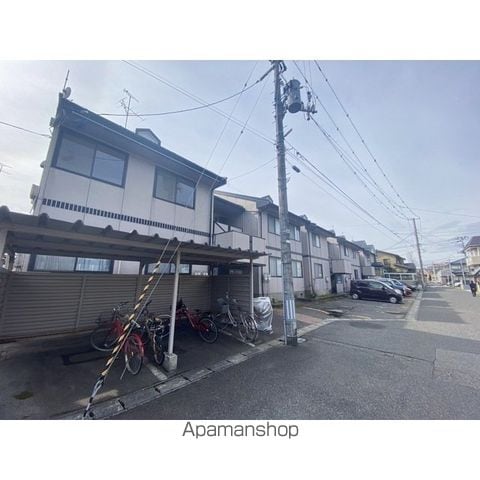 クオレ・シティ鐙の外観写真