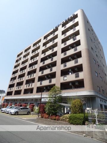 大阪市御堂筋線 新大阪駅 徒歩11分 8階建 築19年の外観写真