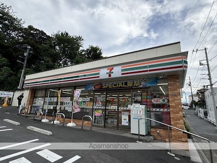 神奈川県横浜市鶴見区馬場３丁目[1R/16m2]の周辺2