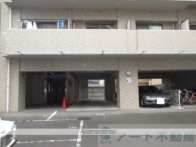 第３マンションふじ[1K/30.24m2]の駐車場2