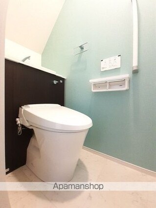 ルミエ　ソレイユ[1LDK/40.02m2]のトイレ