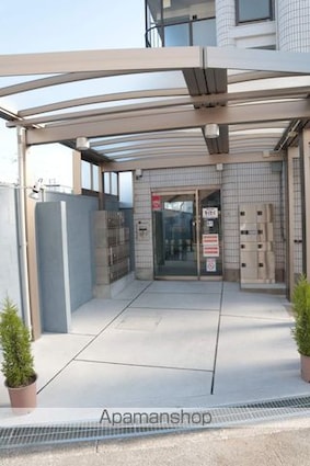 サンハイツ山之内[1K/18m2]の外観4