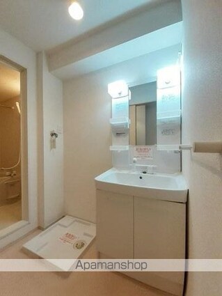 香川県高松市東山崎町[1R/32.94m2]の洗面所