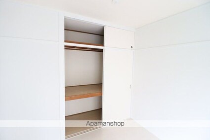 万世マンション[2DK/38.8m2]の収納