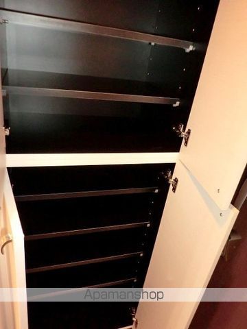 フェニシア三軒茶屋の内装写真