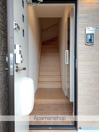 セレノ・アイ[2LDK/58.21m2]の玄関