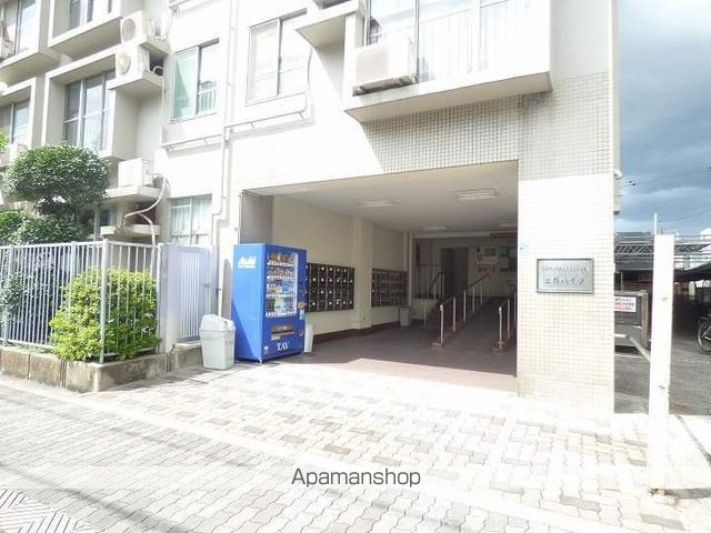 生野ハイツの玄関写真