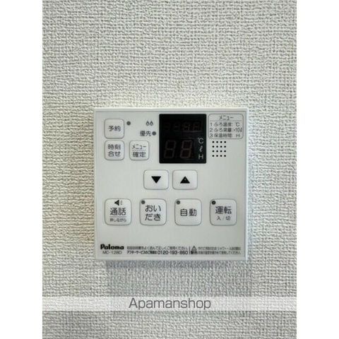 ドゥーエ三ノ輪IIIの内装写真