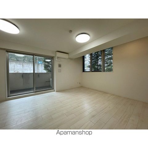 コンフォール池田山の内装写真