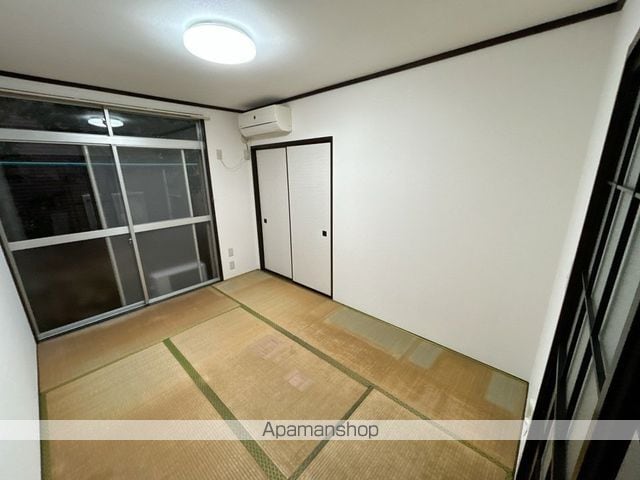 ラミアカーサの内装写真