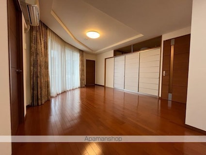 滋賀県草津市野路１丁目[4LDK/96.4m2]のリビング・居間