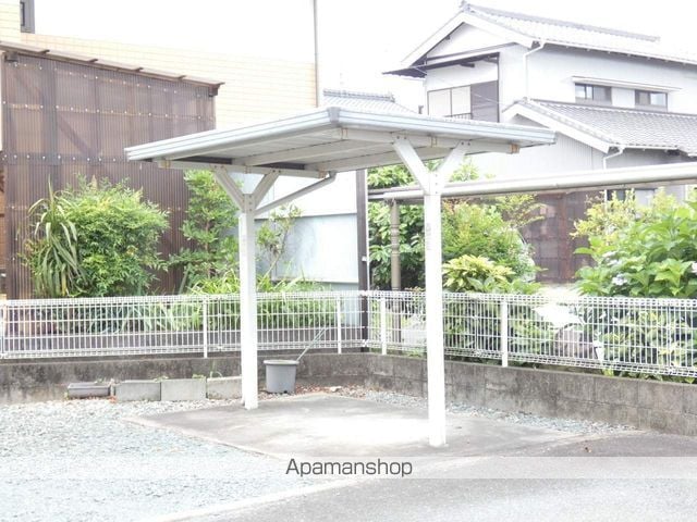 コーポ下石田IIIの外観写真