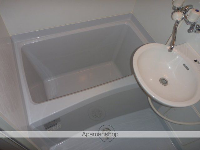レオパレスメゾン福生の内装写真