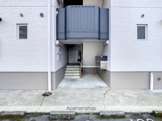メゾンハート平垣の玄関写真