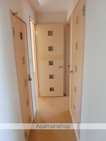ロイヤルパーク弐番館の内装写真