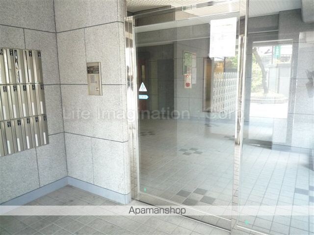 サンセールりら[2LDK/52.65m2]の共用部1