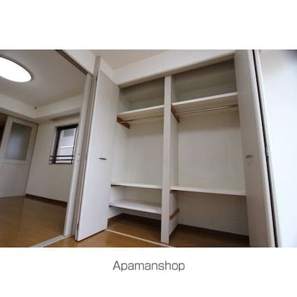 コートヒルズ[2K/30.38m2]の収納