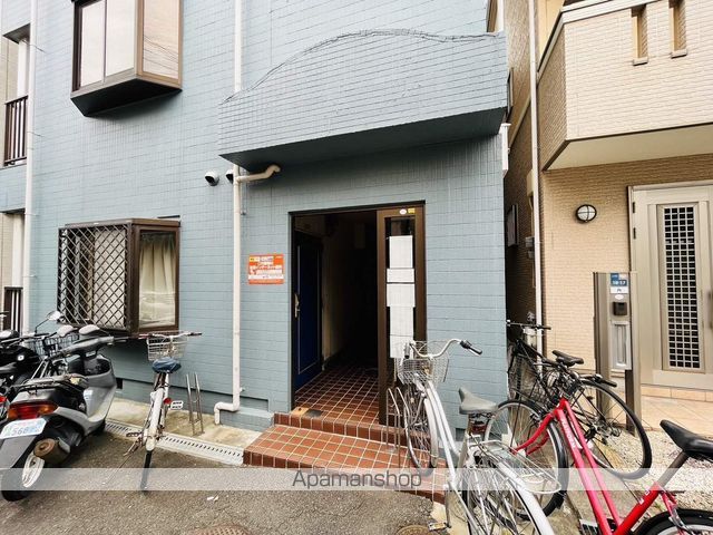 プレステージ寝屋川の玄関写真