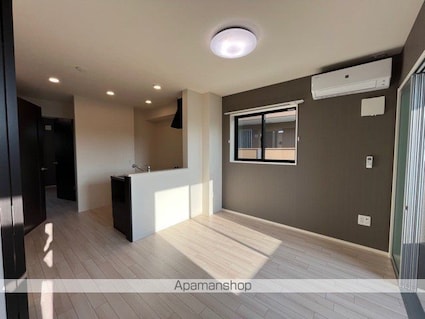 ワーサンライト２１[2LDK/53.8m2]のリビング・居間