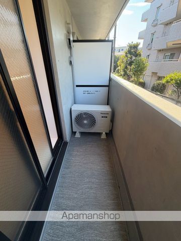 REGOLITH IKEGAMIの内装写真