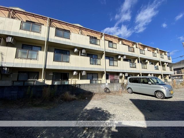 オーキッドコートの外観写真