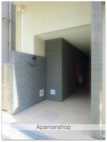 カーサラピスの玄関写真
