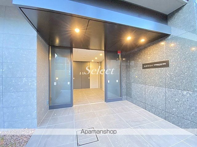 ブライズ吉野町RIVAの玄関写真