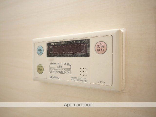 コンフォリア新大阪宮原Qの内装写真