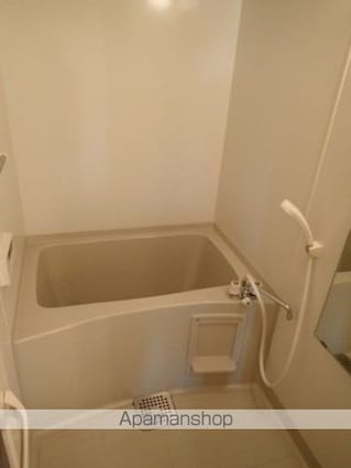 イーストヒルズＡＢ[2LDK/53.76m2]のバス