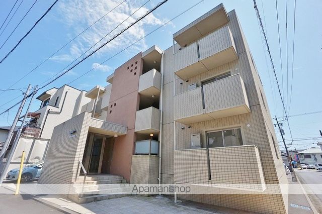 シャルマンの外観写真