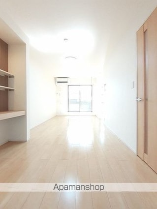 プレシャス１９[1LDK/42.28m2]のリビング・居間