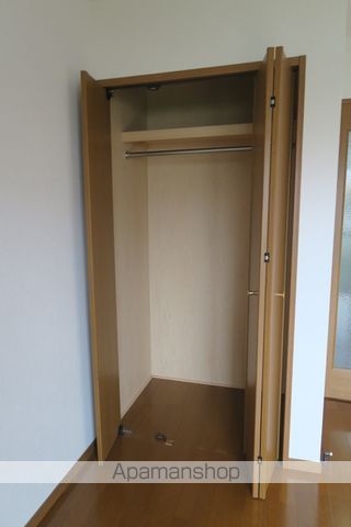 セレブ華乃郷の内装写真