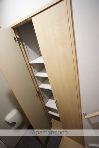 セントレアデザイナーズ岩水寺駅前の内装写真