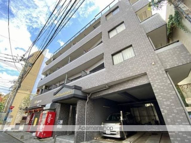 リヴァーオンステイツの外観写真