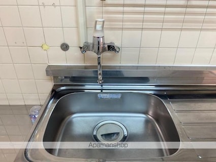 ヴィラ・アンソレイエ寺井町[3LDK/74.66m2]の内装2