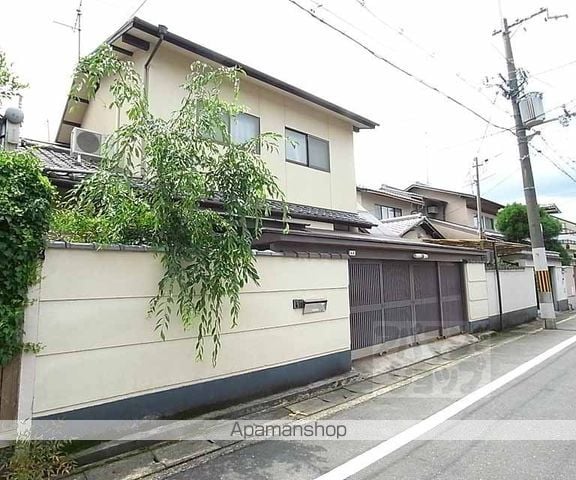 コーポ山岸の外観写真