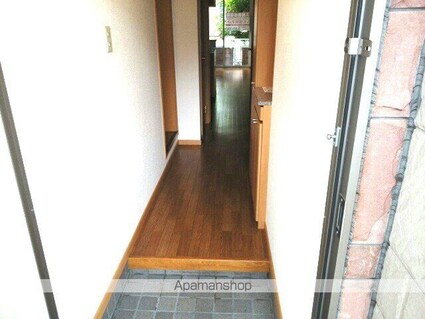 ネオハイムＣ[1R/33.15m2]の玄関1