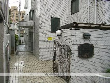 東京都中野区本町１丁目[1R/14.38m2]の外観3