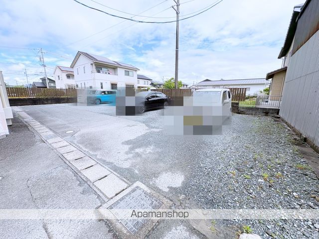 コーポ曳馬野の外観写真