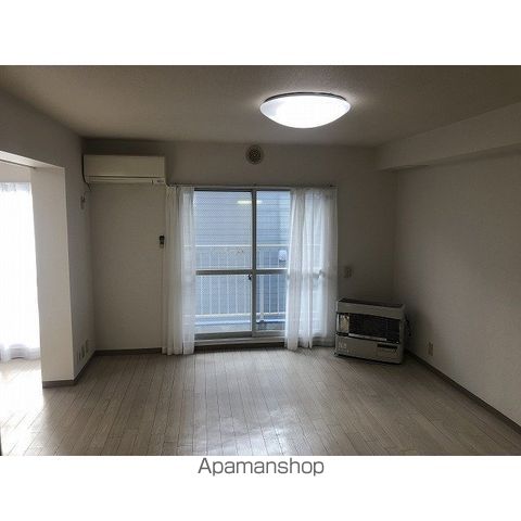 伏見アームズの内装写真