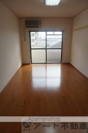 ジョイフル第１小坂[1DK/24.94m2]のリビング・居間