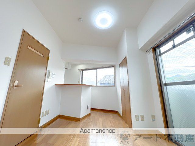 フォレストビュー横河原の内装写真