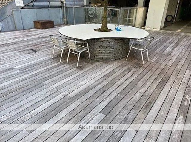 東雲キャナルコートCODAN17号棟の内装写真