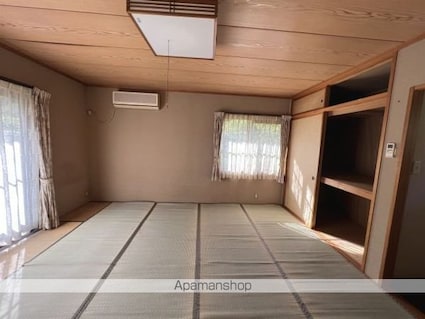 一戸建[6K/144.72m2]の内装