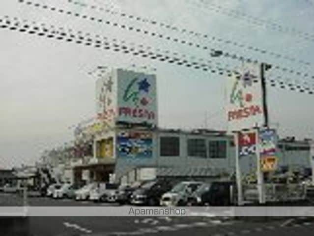 アクロス7122の周辺写真